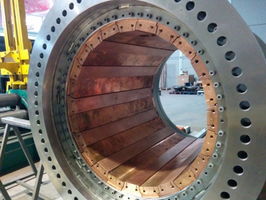 The NEW vessel with its internal copper shielding.